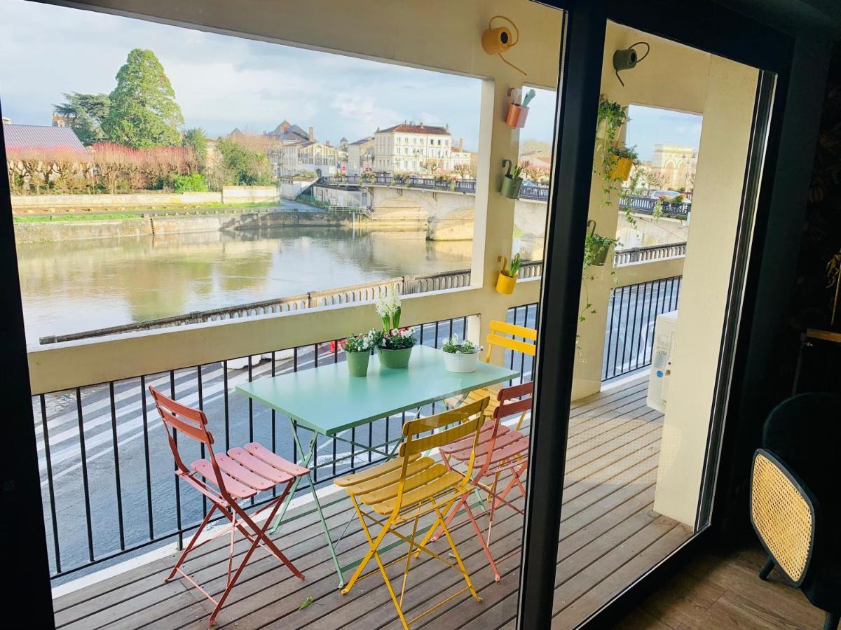 "Au Fil De La Charente" - Coeur De Saintes - Wifi Clim - Classe 4 Etoiles - 4 Pers Eksteriør bilde
